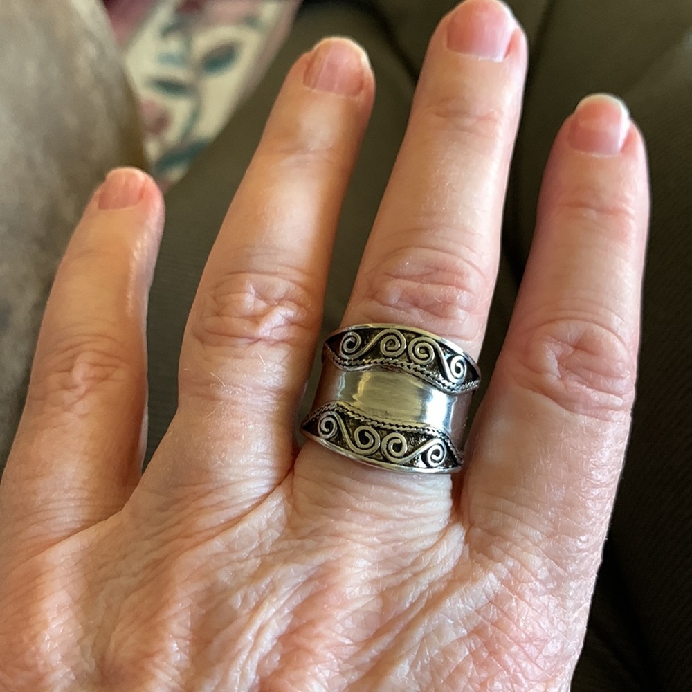 Stainless Steel Decorative Edge Wide Band ring size 9